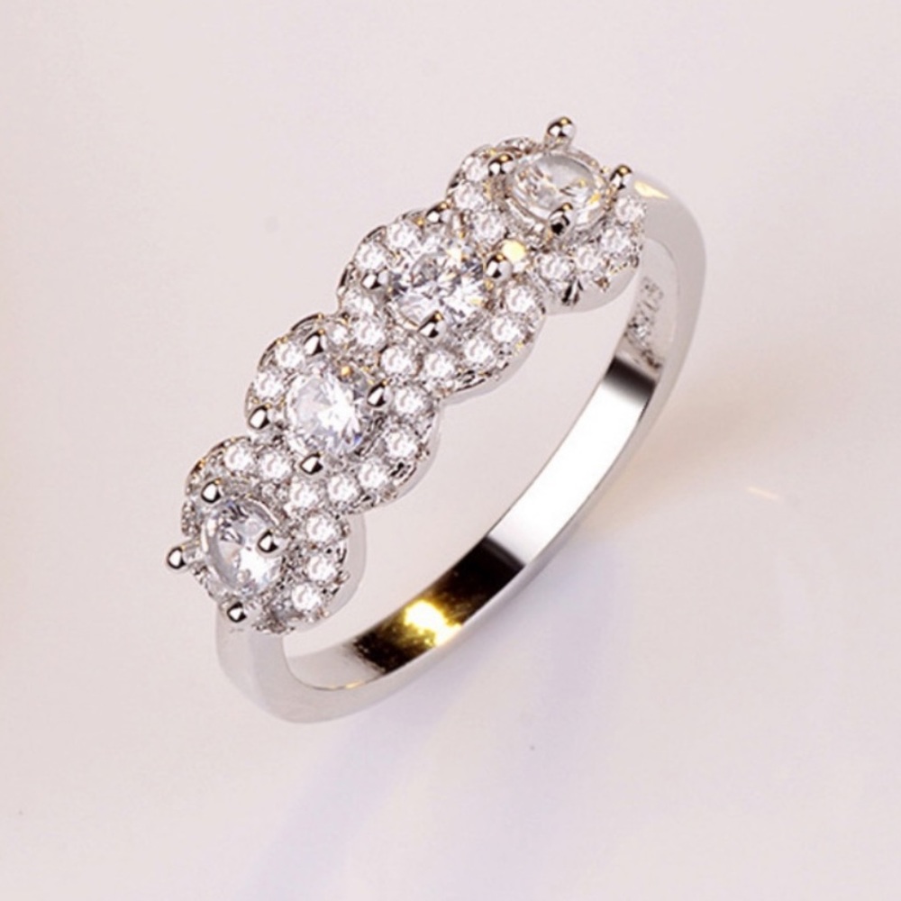 NEW💍925 STERLING SILVER DIAMOND ETERNITY RING, CUTE RING, SHINY RING. - Picture 6 of 7